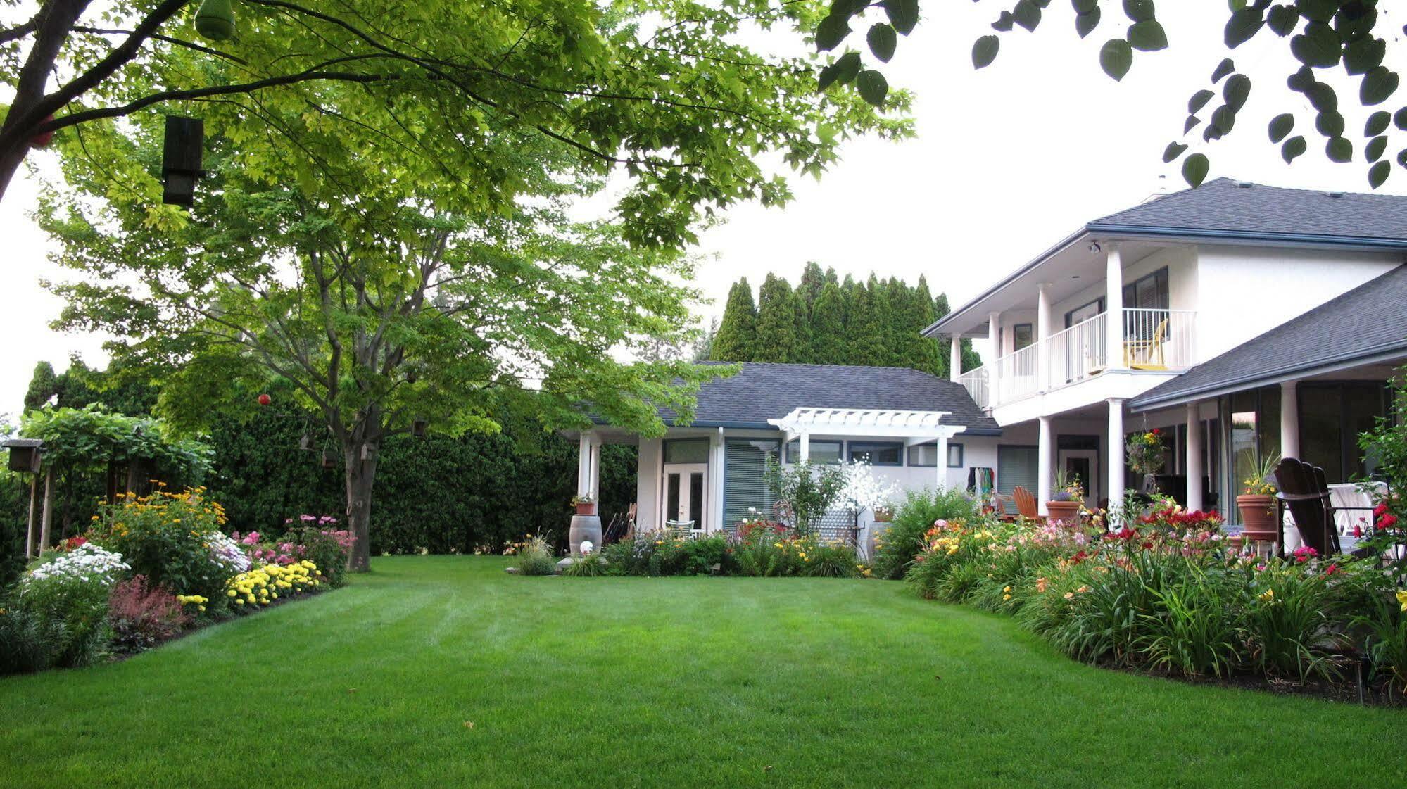 Lakeshore B&B 킬로나 외부 사진